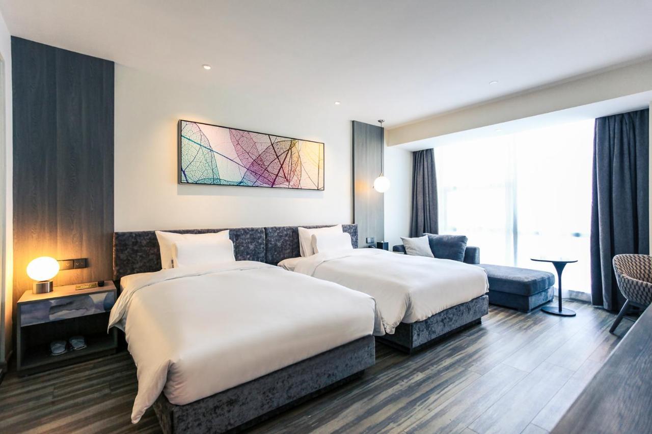 Hotel Mercure Hongqiao South