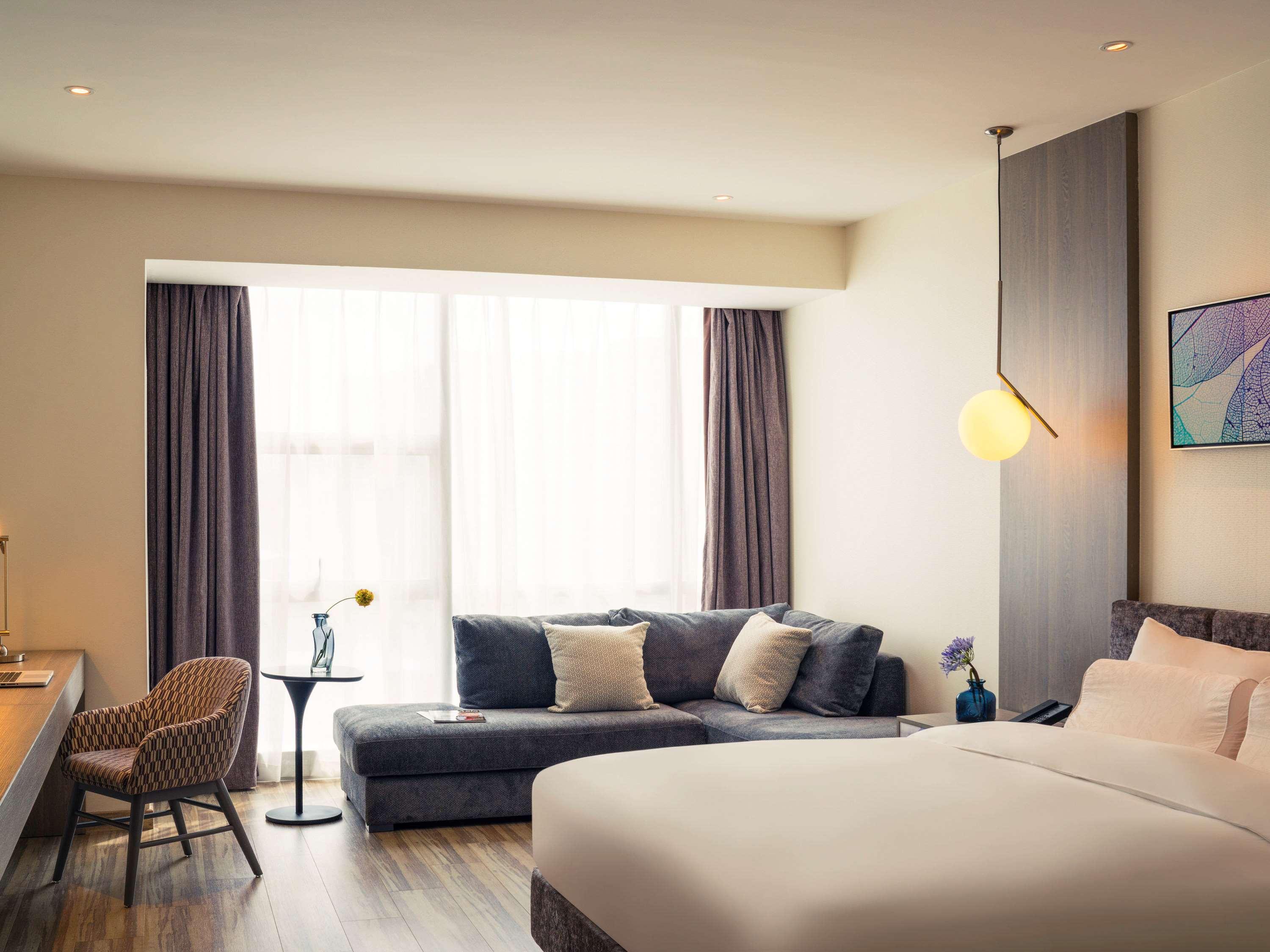 Mercure Hongqiao South 4*